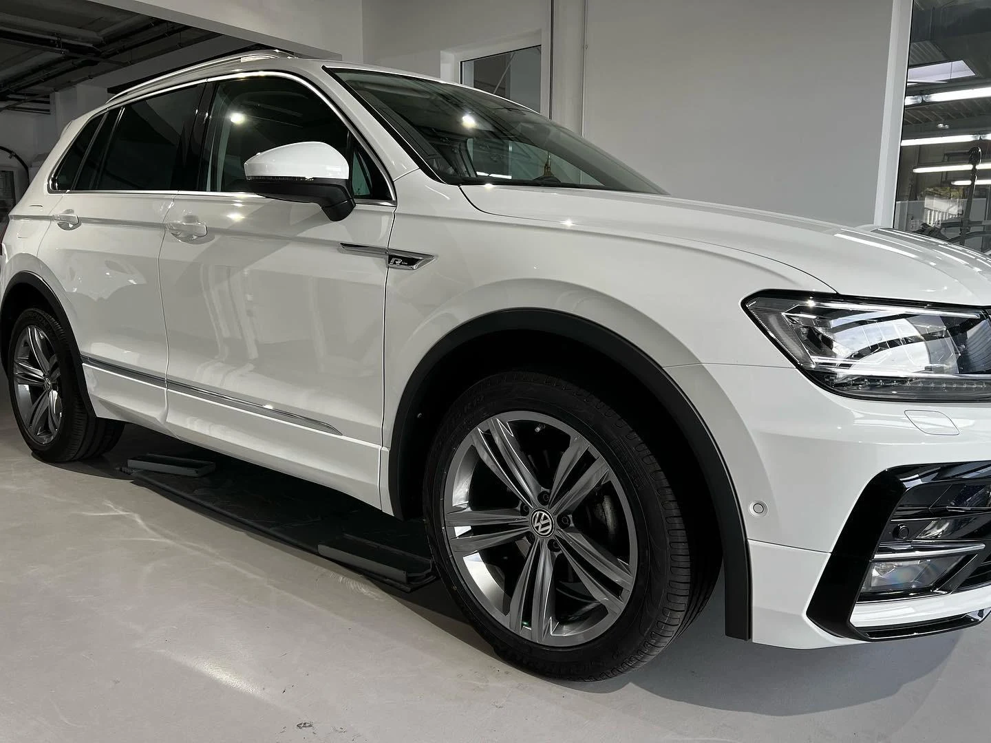 Nachher: VW Tiguan fertig repariert